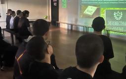 Картинки из спектакля «Вагончик из прошлого»