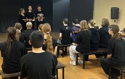 «Их подвигу мы славу воспоем…»