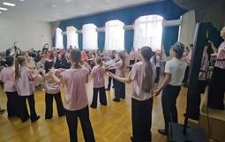 Мы желаем счастья вам