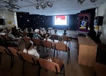    Каникулы - не только время отдыха и развлечений, но также отличная возможность узнать что-то новое, развить свои таланты и найти новых друзей. В МБОУ ДО ЦРТДЮ – прошло мероприятие «Что мы знаем о нашем крае». Ребята поделились своими знаниями и посмотрели тематическую презентацию, из которой узнали много нового. 